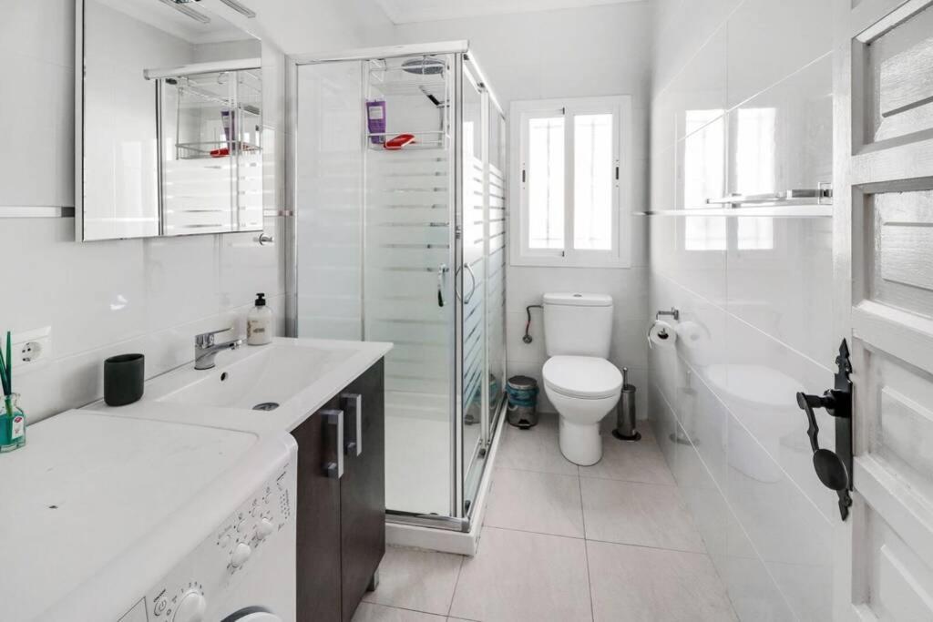 Capistrano Village B, 1 Bedroom + Free Wi-Fi Нерха Екстер'єр фото